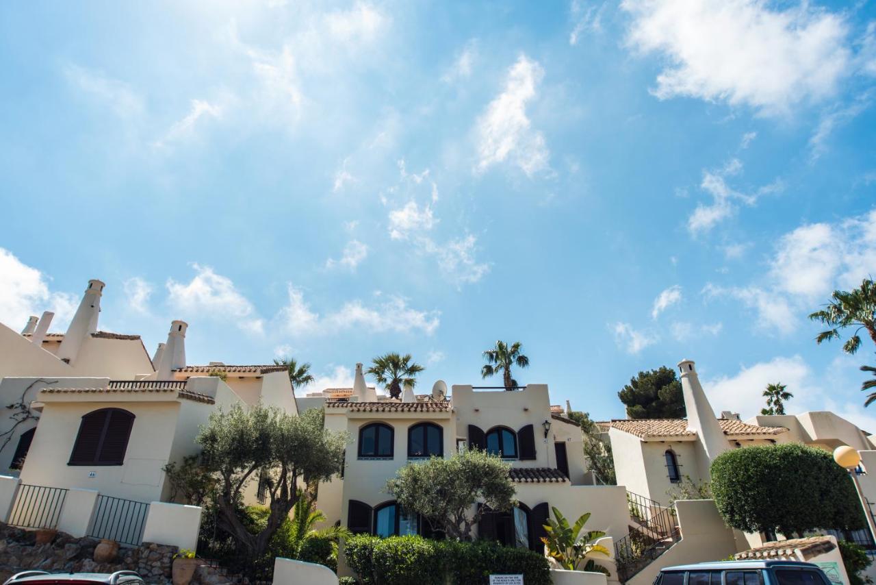 Luxurioese Und Grossraeumige Villa Mit Community Pool, Sicht Auf Das Mittelmeer Sowie Dem Mar Menor, La Manga Club Atamaría Zewnętrze zdjęcie