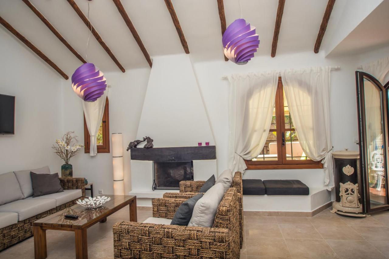 Luxurioese Und Grossraeumige Villa Mit Community Pool, Sicht Auf Das Mittelmeer Sowie Dem Mar Menor, La Manga Club Atamaría Zewnętrze zdjęcie