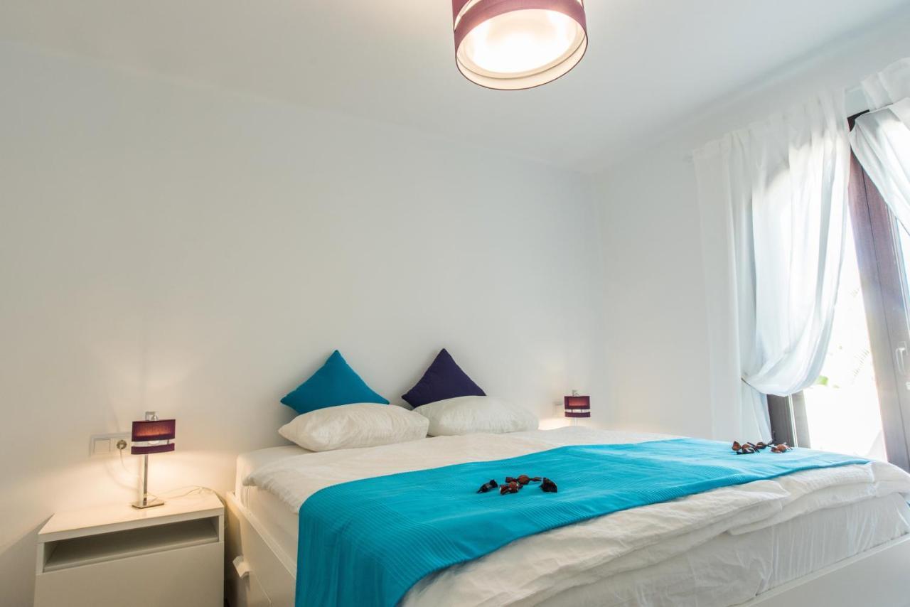 Luxurioese Und Grossraeumige Villa Mit Community Pool, Sicht Auf Das Mittelmeer Sowie Dem Mar Menor, La Manga Club Atamaría Zewnętrze zdjęcie