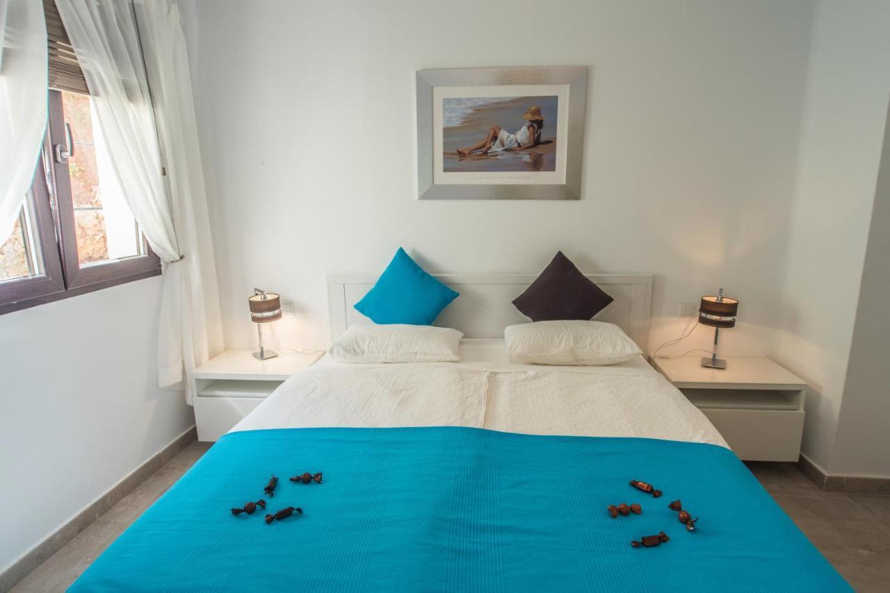 Luxurioese Und Grossraeumige Villa Mit Community Pool, Sicht Auf Das Mittelmeer Sowie Dem Mar Menor, La Manga Club Atamaría Zewnętrze zdjęcie