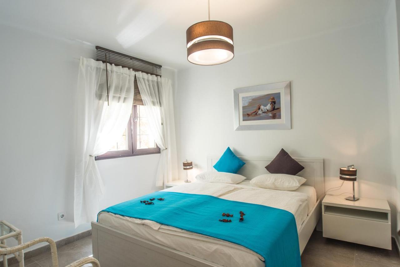 Luxurioese Und Grossraeumige Villa Mit Community Pool, Sicht Auf Das Mittelmeer Sowie Dem Mar Menor, La Manga Club Atamaría Zewnętrze zdjęcie